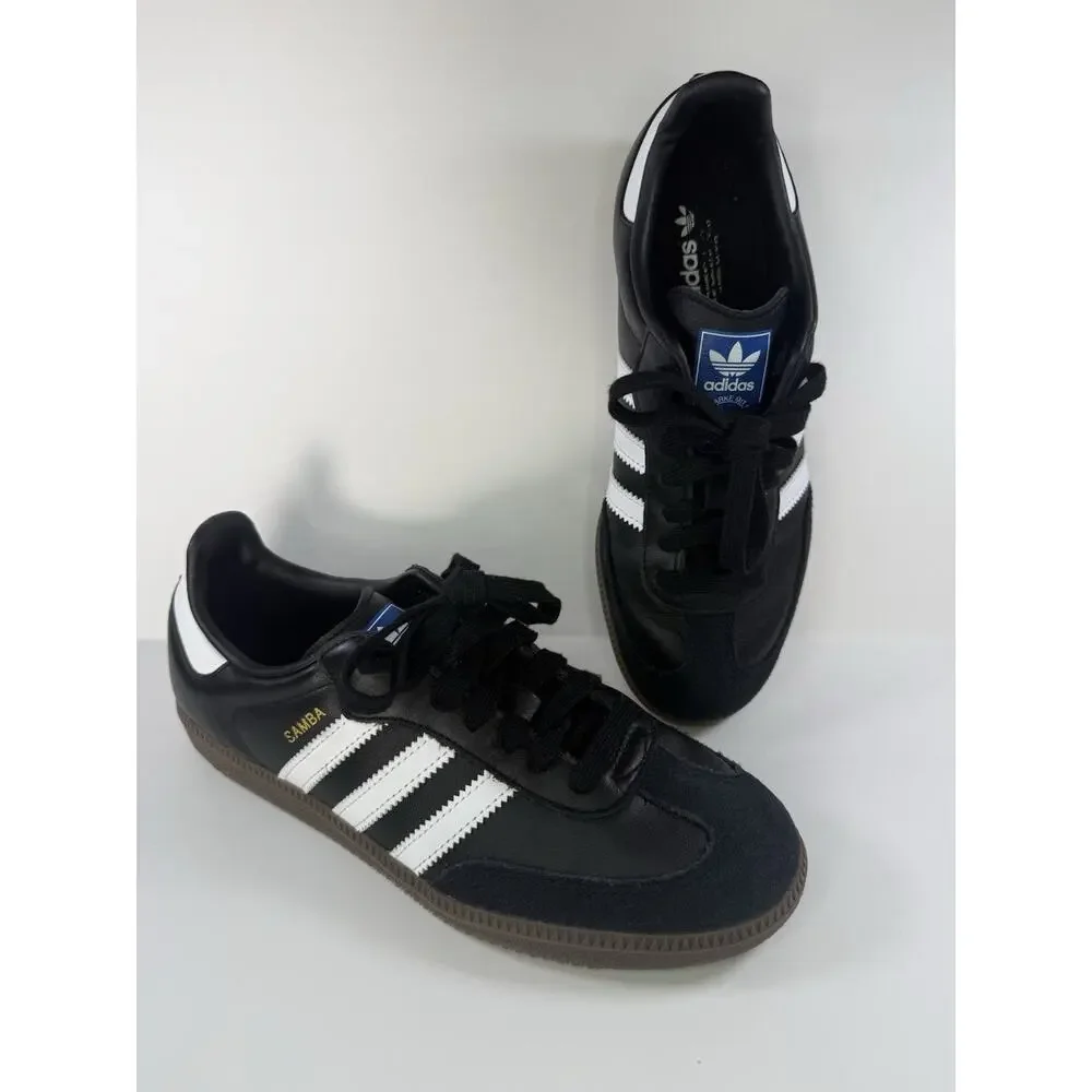 adidas Samba Black/White Low Top Lace-Up Sneakers Rubber Outsole Striped